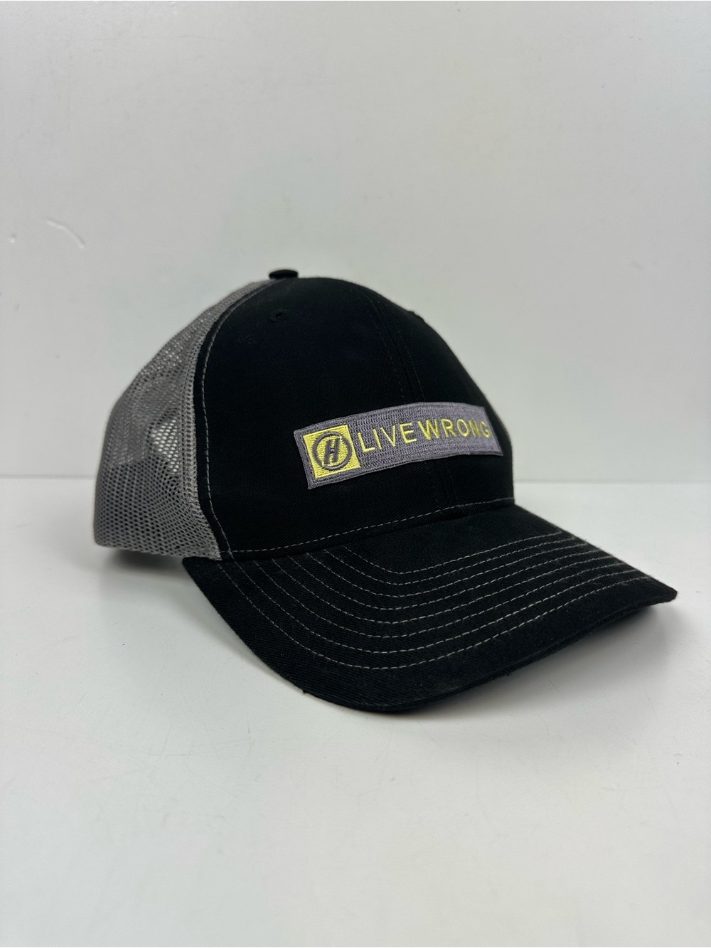 Live Wrong Black & Gray Mesh Trucker Cap - Picture 1 of 11